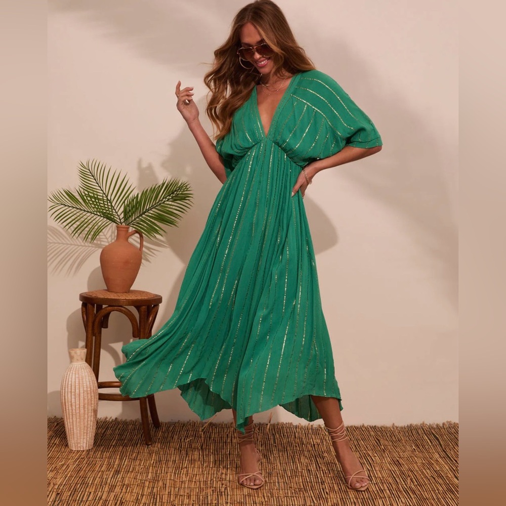 Elegant Green Maxi Dress